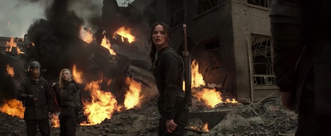 Mockingjay1_2452.jpg