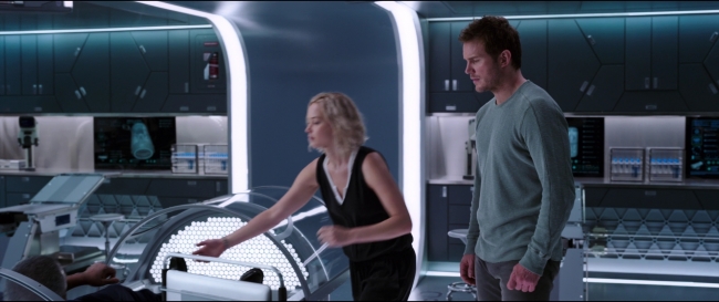 Passengers_4066.jpg